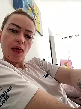 Alerquinasc online show from October 2025 02:37:01 PM