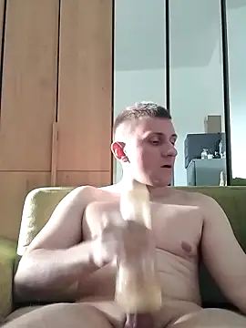 paulh22 online show from December 2025 11:27:02 AM