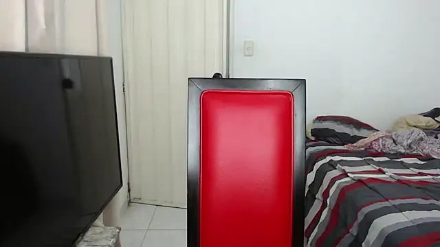 Alex mojica online show from November 2025 07:30:02 AM