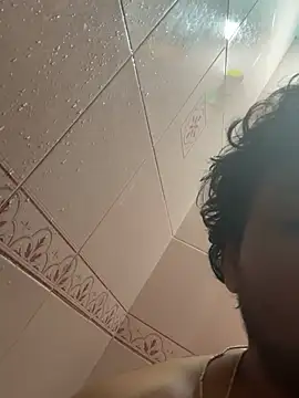 Kira 1413 online show from January 2026 04:28:01 AM