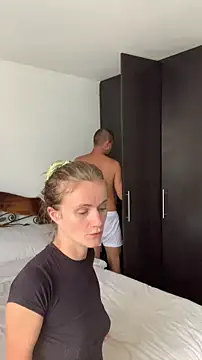 andyzuzka online show from December 2025 03:39:02 PM