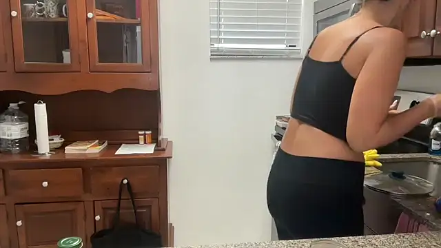 Snapshot of prettyykitty22 chatting on September 2025 04:40:02 PM prettyykitty22 online show from September 2025 04:40:02 PM