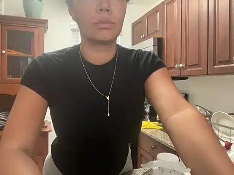 Snapshot of prettyykitty22 chatting on September 2025 03:15:02 PM prettyykitty22 online show from September 2025 03:15:02 PM