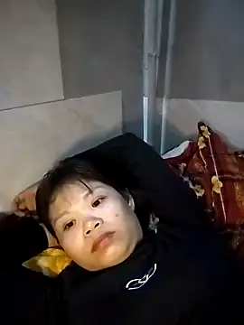 LinhNa999 online show from January 2026 01:48:01 PM