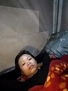 LinhNa999 online show from February 2026 06:28:02 AM