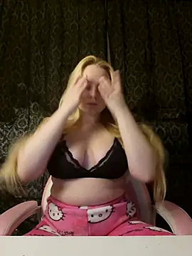 EmilyAngelUK online show from November 2025 10:48:01 PM