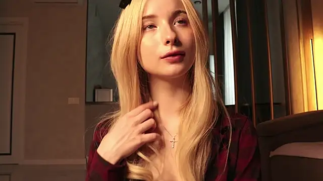 Nana Wilson online show from April 2026 06:19:01 AM