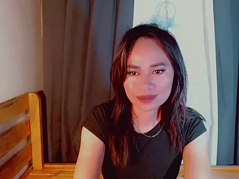 ursweet yummy online show from November 2025 08:13:01 AM