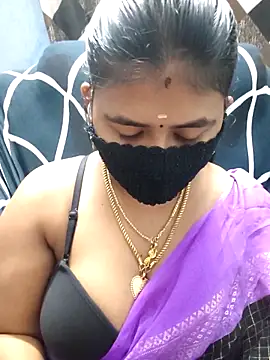 Snapshot of Tamil_Lotus chatting on June 2026 05:18:02 PM Tamil Lotus online show from June 2026 05:18:02 PM