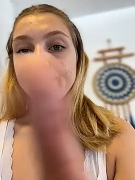 Emaline Fane online show from October 2025 06:55:01 AM