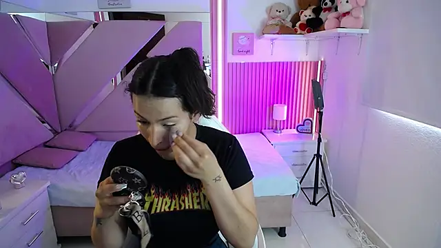 Mia garcia28 online show from September 2025 07:36:02 PM