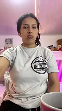 Snapshot of Mia_garcia28 chatting on March 2026 07:40:01 PM Mia garcia28 online show from March 2026 07:40:01 PM