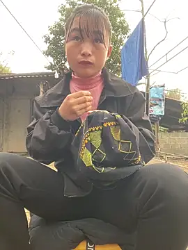 Sunyinn online show from December 2025 02:08:02 AM