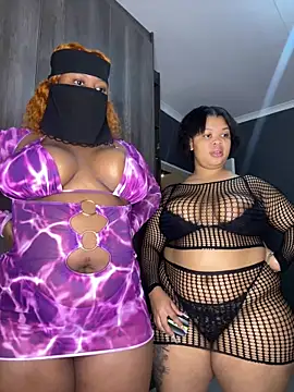 Thick Ass Barbiie online show from April 2026 07:42:02 PM