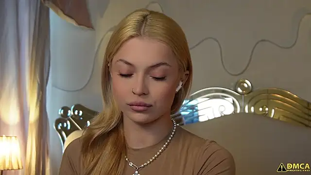 kellypeachcake online show from October 2025 05:37:02 AM