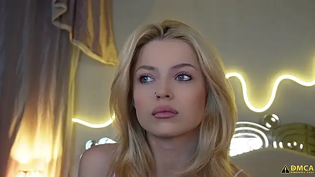 kellypeachcake online show from November 2025 05:13:02 AM