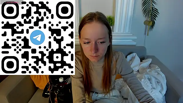 Mia E1fie online show from February 2026 01:21:01 AM