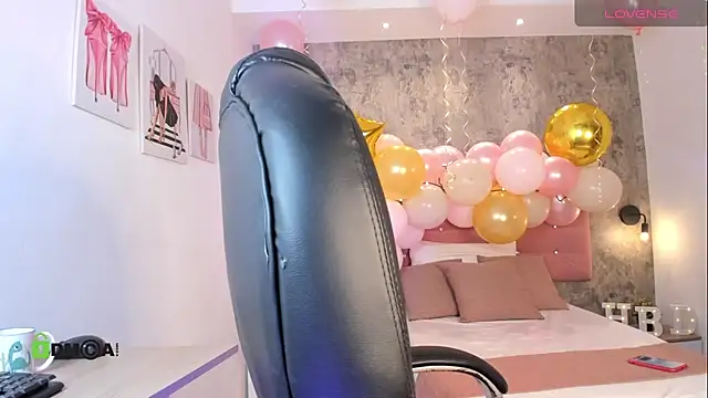 brithanycollins online show from September 2025 10:49:01 AM