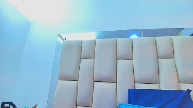 sweet amye online show from January 2026 07:08:02 PM