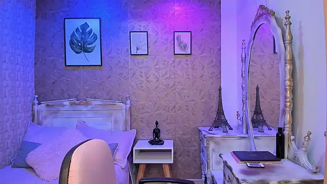 Dali collin online show from September 2025 01:14:02 PM