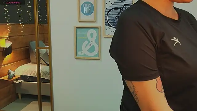 hanna kimura online show from January 2026 07:52:02 PM