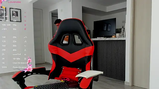 Nicolasmontoya16 online show from November 2025 09:36:01 PM