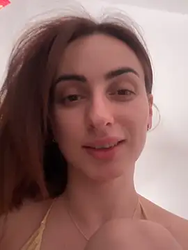 AuraPure online show from November 2025 07:52:02 PM