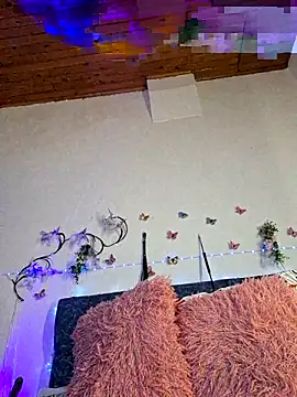 biianca 1 online show from March 2026 06:00:01 PM