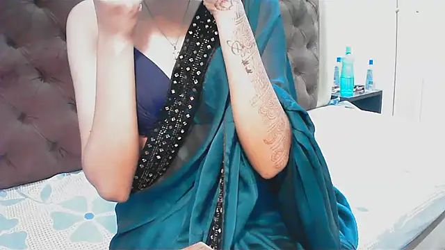 elize   online show from November 2025 05:16:02 AM