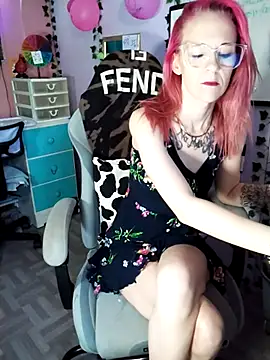 Snapshot of Purple2StayThnxx chatting on October 2025 04:19:02 PM Purple2StayThnxx online show from October 2025 04:19:02 PM