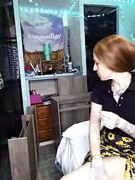 Snapshot of Purple2StayThnxx chatting on January 2026 08:03:01 PM Purple2StayThnxx online show from January 2026 08:03:01 PM