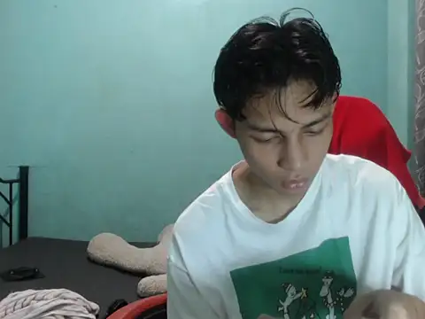 Snapshot of Kyoshi_19 chatting on October 2025 05:30:01 AM Kyoshi 19 online show from October 2025 05:30:01 AM