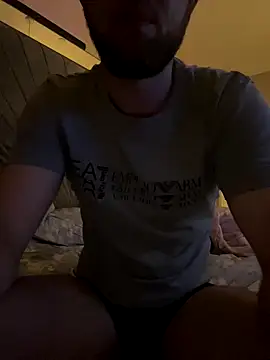 naughtycoupl98 online show from September 2025 12:01:02 AM