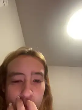 SeccySerena online show from February 2026 04:38:02 PM