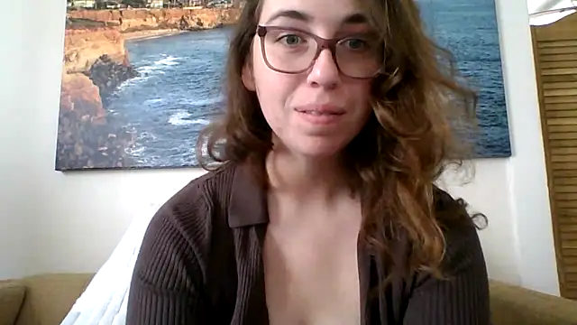 sweetsocalgirl online show from May 2026 10:50:02 PM