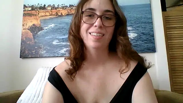 sweetsocalgirl online show from May 2026 10:04:01 PM