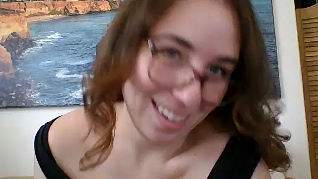 sweetsocalgirl online show from May 2026 11:02:02 PM