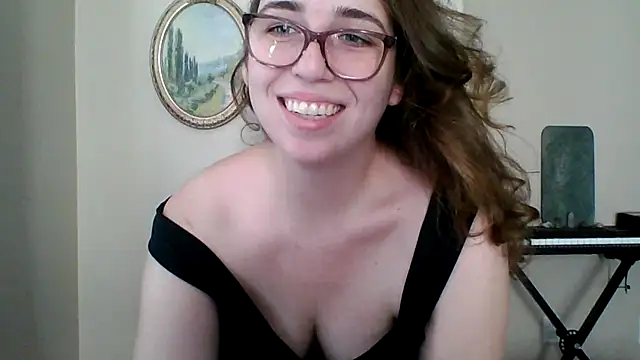 sweetsocalgirl online show from July 2026 02:00:02 AM