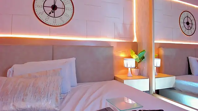 Meloddy Rose online show from April 2026 02:56:01 AM