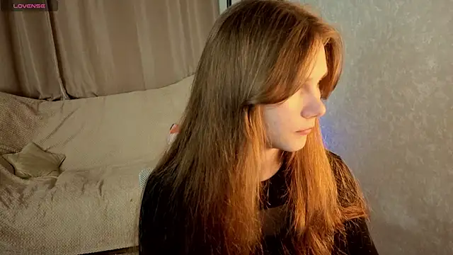 Nika OMG online show from September 2025 06:40:01 PM