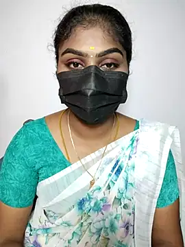 Snapshot of Tamil_Princess12 chatting on September 2025 06:56:02 PM Tamil Princess12 online show from September 2025 06:56:02 PM