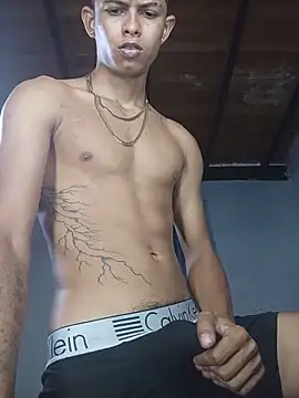 Snapshot of God_Eros_23cm chatting on June 2026 09:34:01 AM God Eros 23cm online show from June 2026 09:34:01 AM