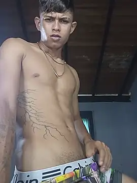 Snapshot of God_Eros_23cm chatting on June 2026 03:27:01 PM God Eros 23cm online show from June 2026 03:27:01 PM