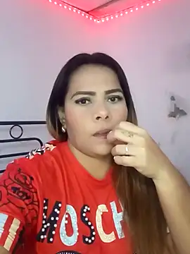 camila rogue online show from October 2025 01:03:02 PM