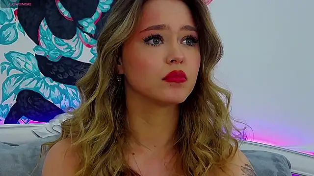 EvaMenders online show from October 2025 01:32:02 PM