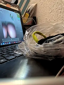 Snapshot of Mancho2289 chatting on April 2026 05:42:02 PM Mancho2289 online show from April 2026 05:42:02 PM