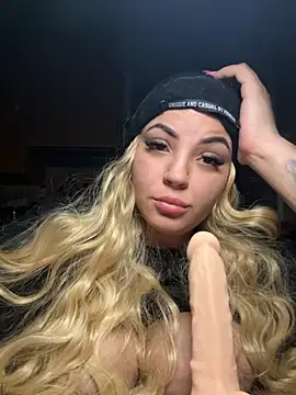 sexybunny18255 online show from October 2025 08:42:02 PM