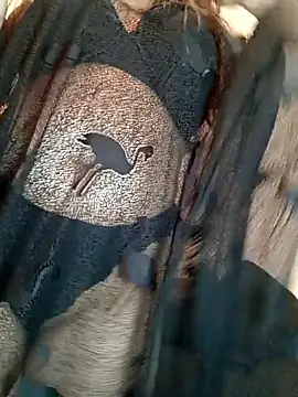 Snapshot of Queen-15 chatting on February 2026 12:20:02 AM Queen-15 online show from February 2026 12:20:02 AM