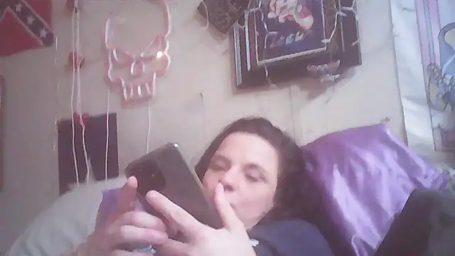 BonnienClyde5421 online show from March 2026 01:33:02 AM