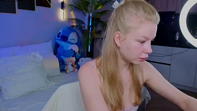 emilyshepar d online show from May 2026 01:24:01 AM